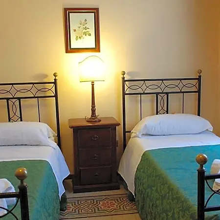 Del Centro Hotel