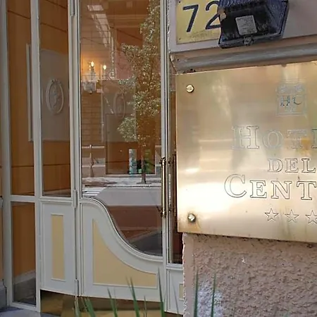 Del Centro 3*