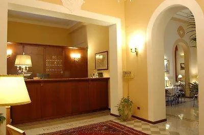 Hotel Del Centro 3*