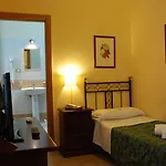 Del Centro Hotell 3*