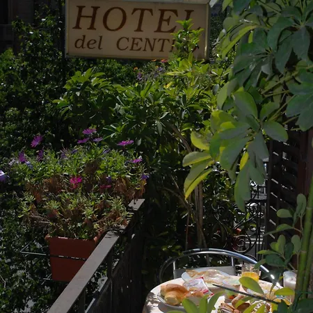 Hotel Del Centro
