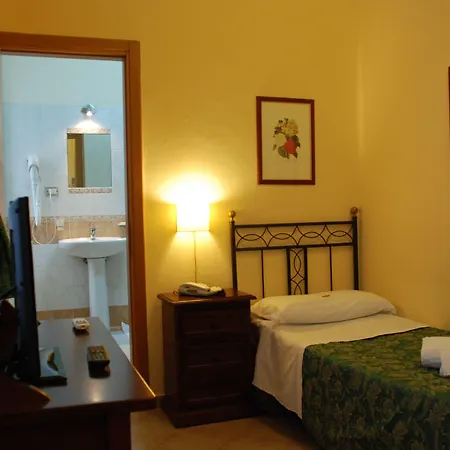 Del Centro Ξενοδοχείο 3*