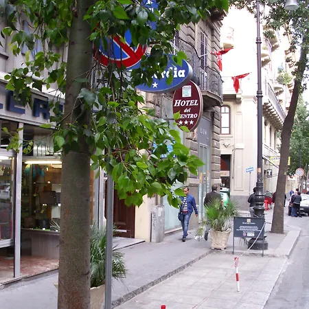 Del Centro Ξενοδοχείο